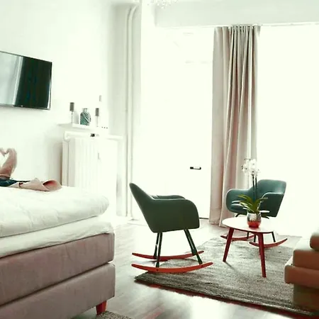 10 Ospiti Wifi Apartment *